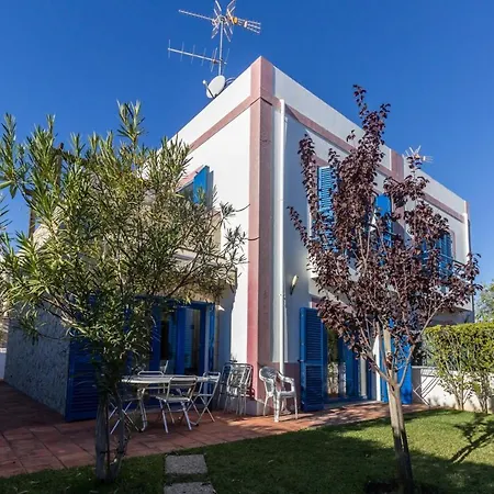Blue Garden By Algarvemanta Vakantiehuis Manta Rota